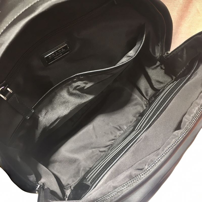 Pra*a backpacks